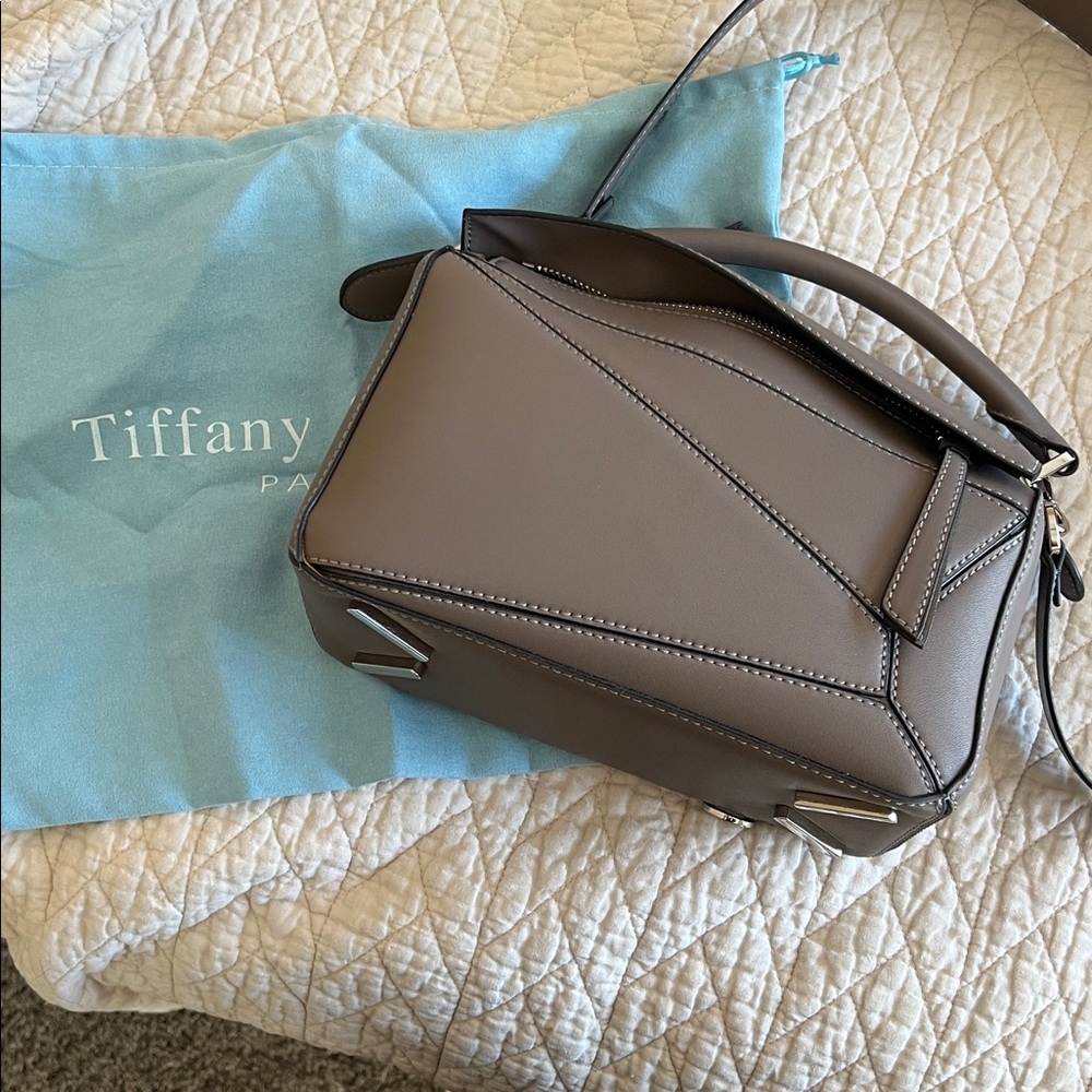 Tiffany and Fred puzzle geometric bag